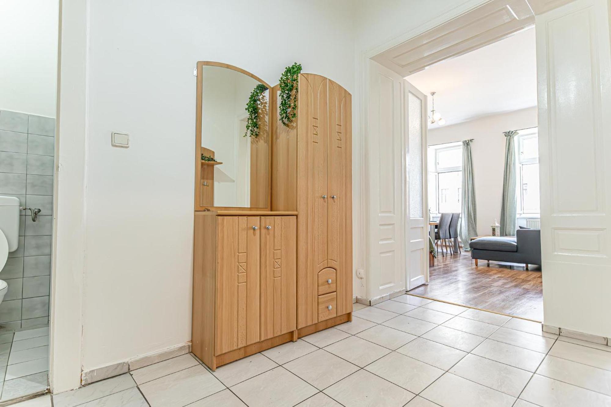 Apartment Chic In Shared 2br For Long - 15 Min To Center Wien